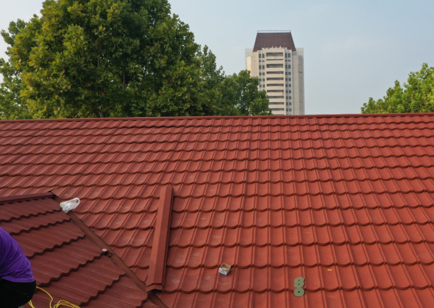 How to Prevent Water Around Roofing Screw Heads