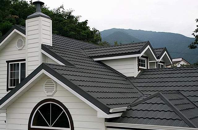 Best Stone Coated Roof Color That Stays Clean