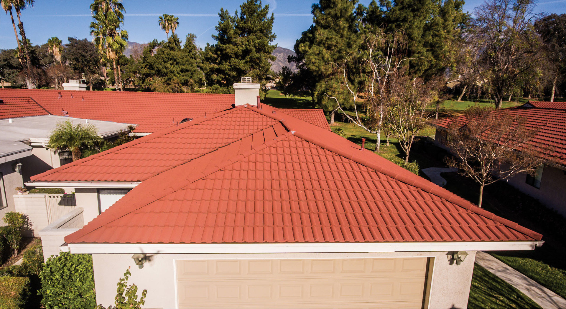 Stone Coated vs Standing Seam: Installation Difficulty