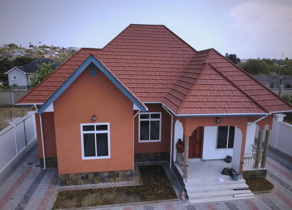 What Is the Lifespan of Stone Coated Steel? Full Buyer Guide