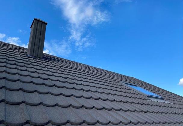 Can Stone Coated Steel Roofs Withstand Heavy Snow Loads?