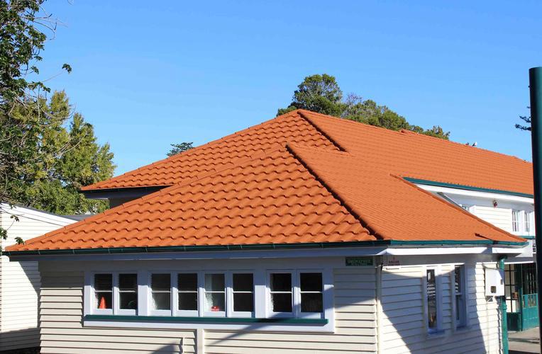 Stone Coated Roofing vs Metal Panels Labor Cost